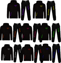 Lade das Bild in den Galerie-Viewer, SoD Jogginganzug mit Hoodie und Clannamen / viele Farben möglich