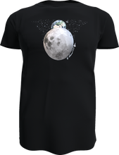 Lade das Bild in den Galerie-Viewer, Fly to the Moon Shirt