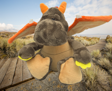 Lade das Bild in den Galerie-Viewer, Wattdrache