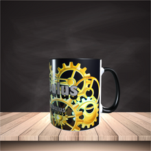 Lade das Bild in den Galerie-Viewer, Die Nebulus Tasse - Das goldene Zahnrad