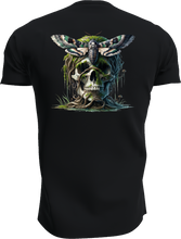 Lade das Bild in den Galerie-Viewer, Skull &amp; Totenkopfmotte Shirt / Aufdruck vorn oder hinten
